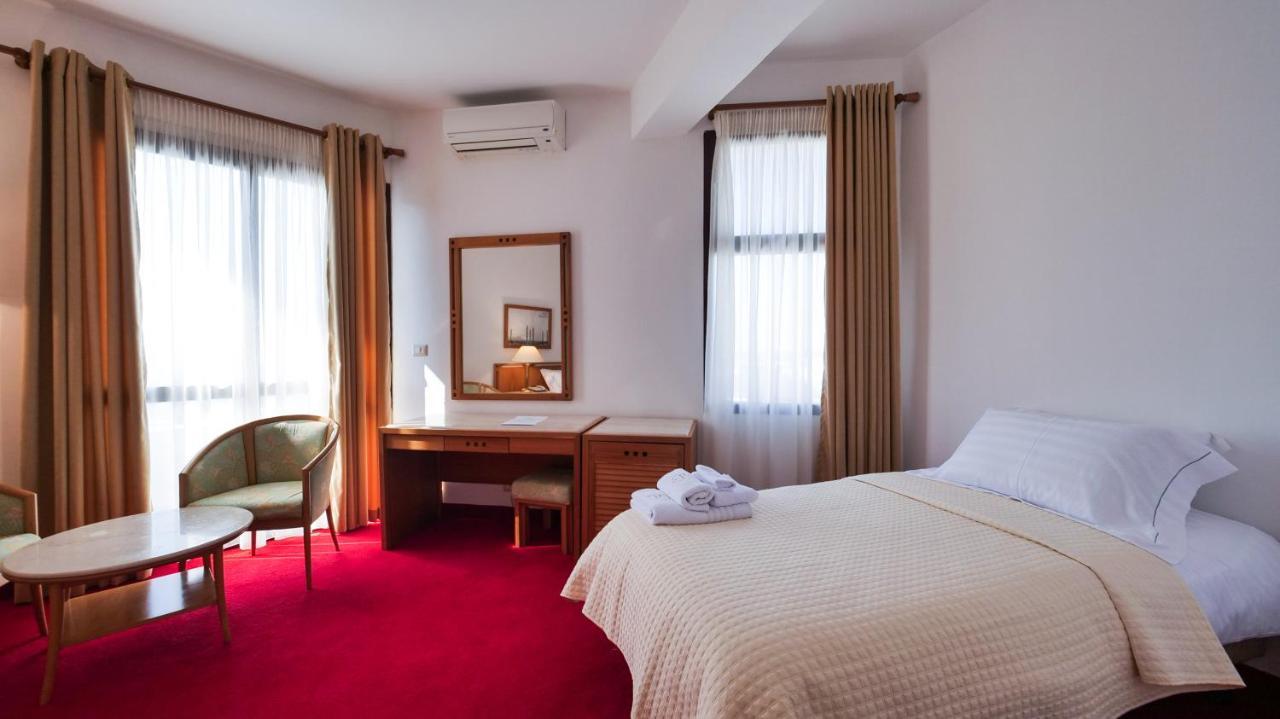 Chateau Linza Resort Tirana Zewnętrze zdjęcie