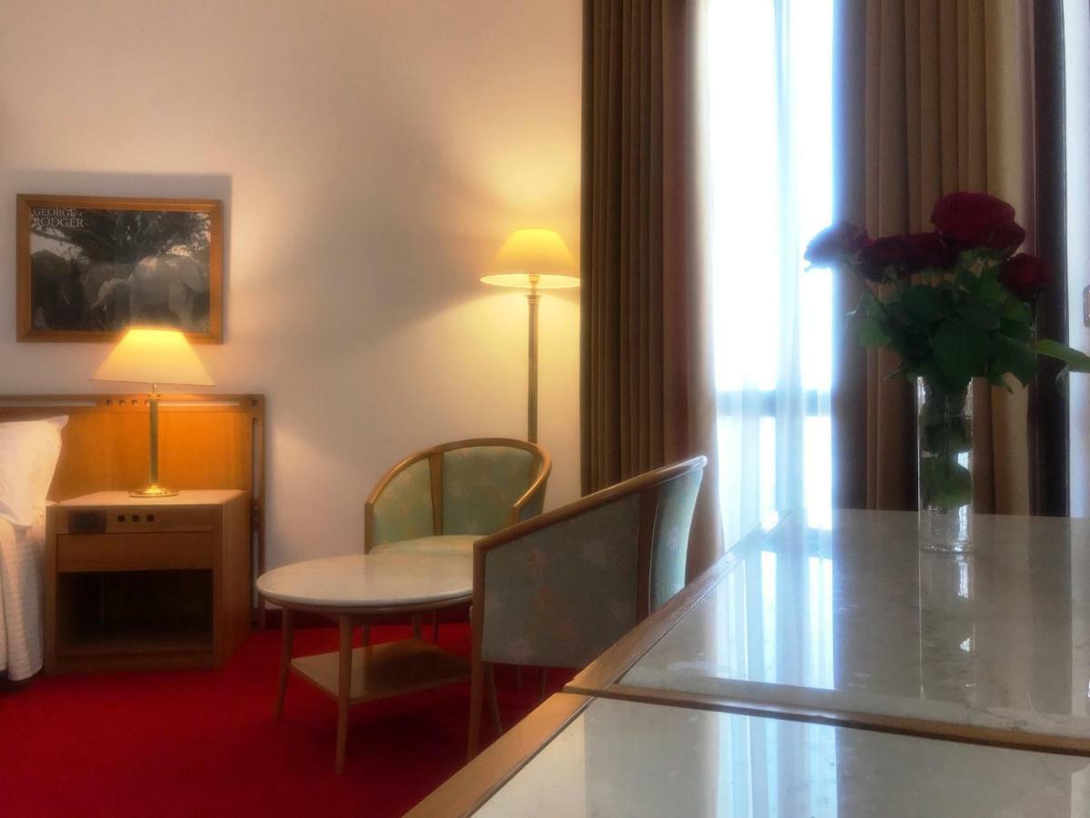 Chateau Linza Resort Tirana Zewnętrze zdjęcie